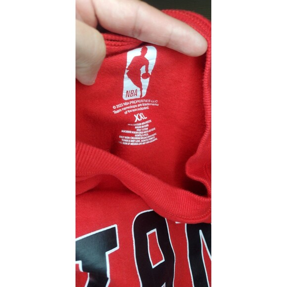 Miami Heat NBA pullover sweater crewneck red size 2XL basketball - Picture 3 of 4